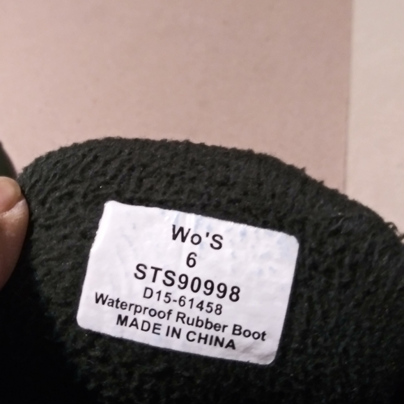 Sperry Women's Saltwater Duck Boot in Tan/Green by - Picture 5 of 6